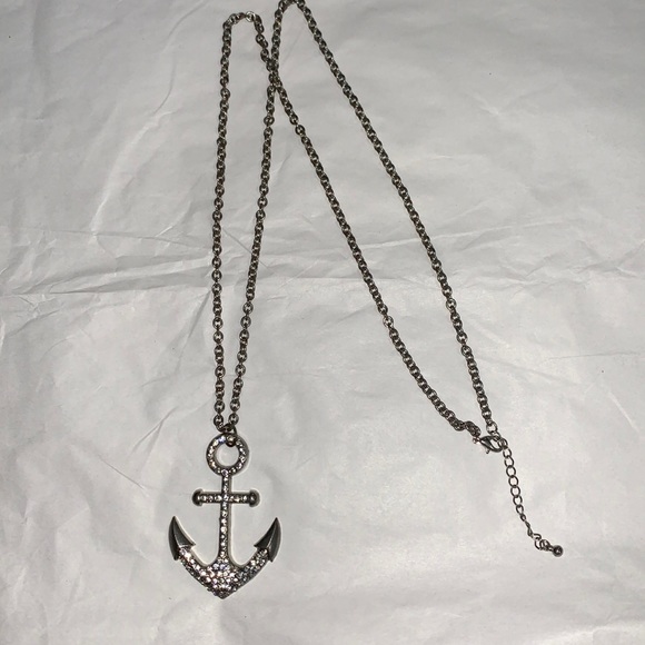 Crystal anchor necklace - Picture 1 of 3